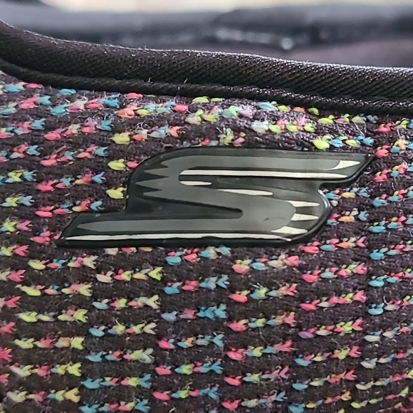 Skechers "GoWalk 4" Slip On Goga Max Shoes - Picture 12 of 12